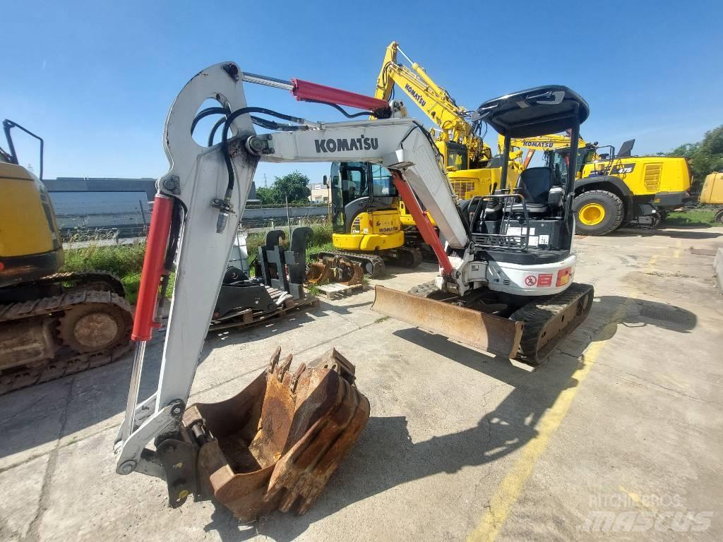 Komatsu PC27R-2 Mini excavators < 7t (Mini diggers)