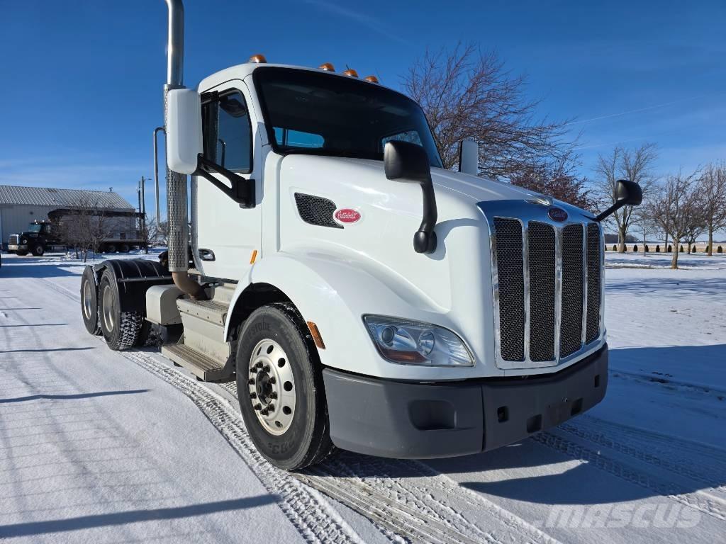 Peterbilt 579 Tractor Units