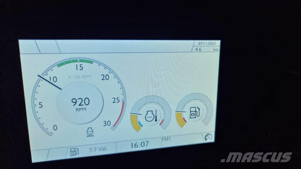 JCB 3 CX Backhoe loaders