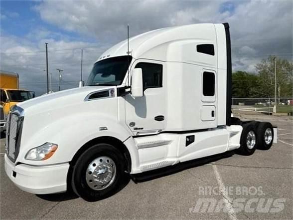 Kenworth T680 Tractor Units