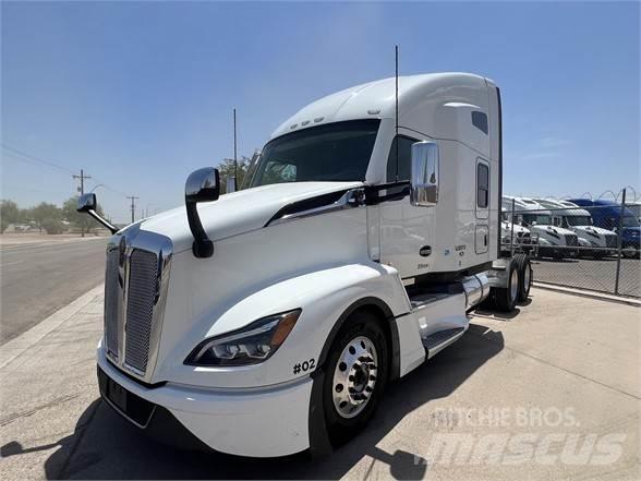 Kenworth T680 Tractor Units