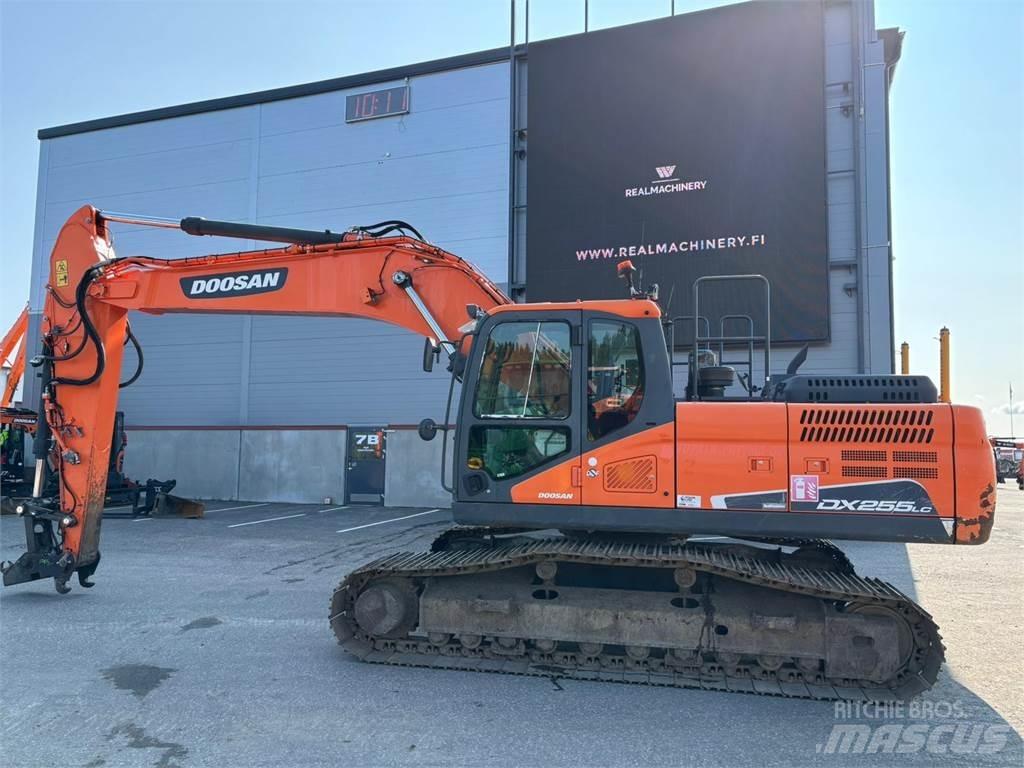 Doosan DX255LC-5 Crawler excavators