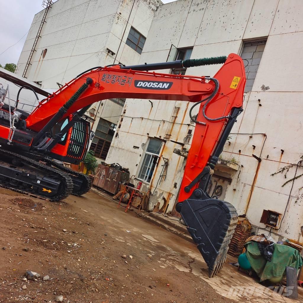 Doosan DX 340 LC Crawler excavators