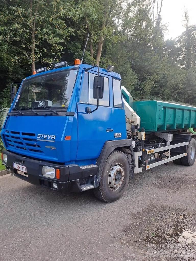 Steyr 19KP Hook lift trucks