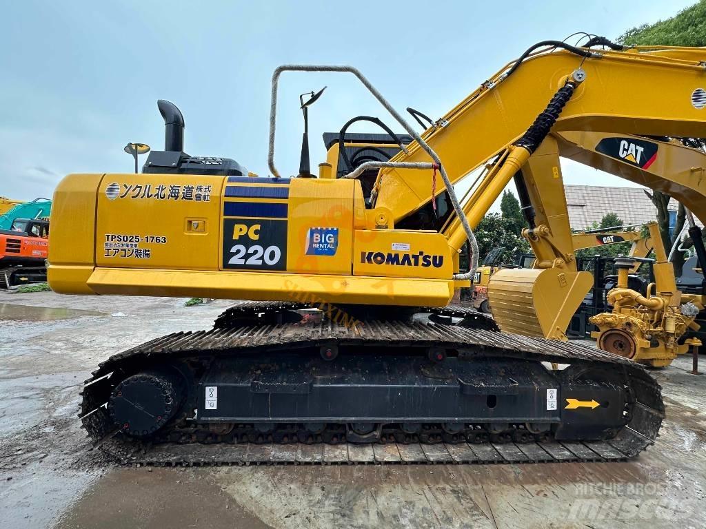 Komatsu PC 220 Crawler excavators