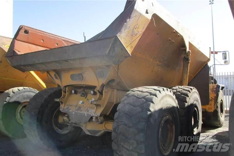 Bell B50D Articulated Dump Trucks (ADTs)