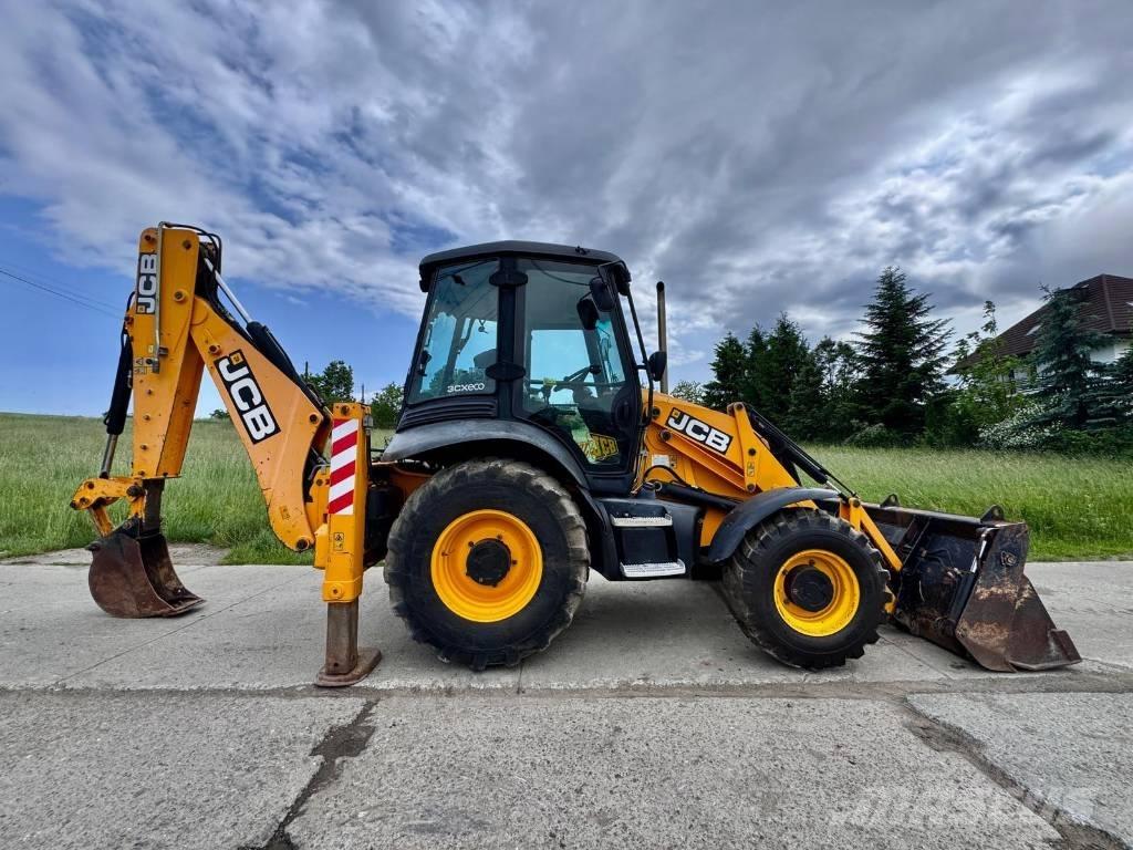 JCB 3 CX Backhoe loaders
