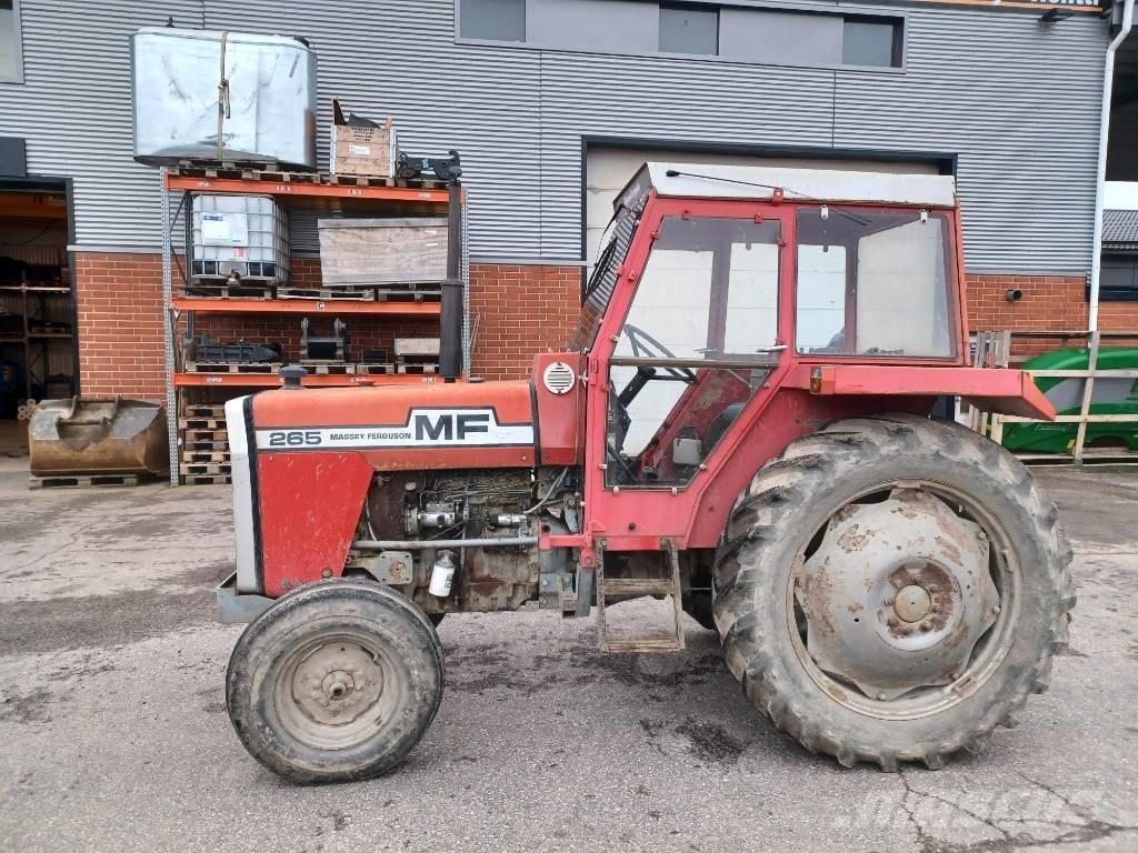Massey Ferguson 265 Tractors