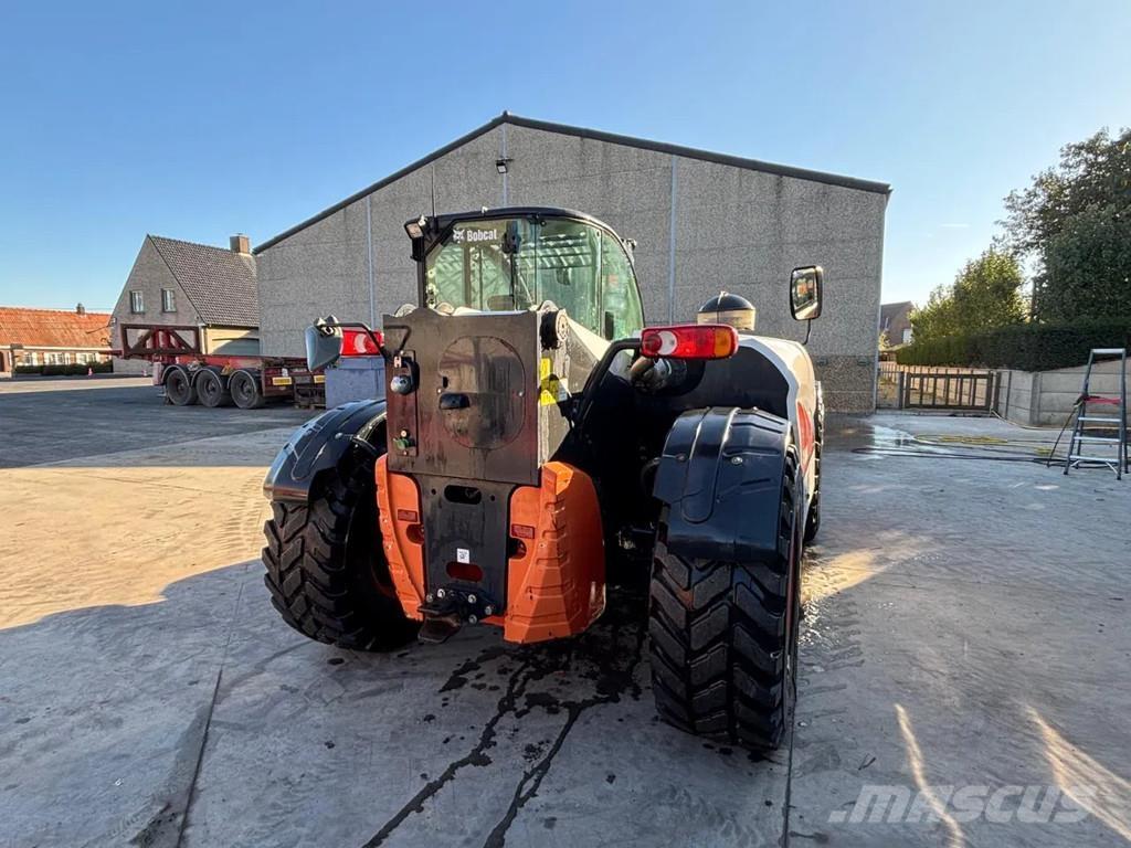 Bobcat TL470 Telehandlers for agriculture