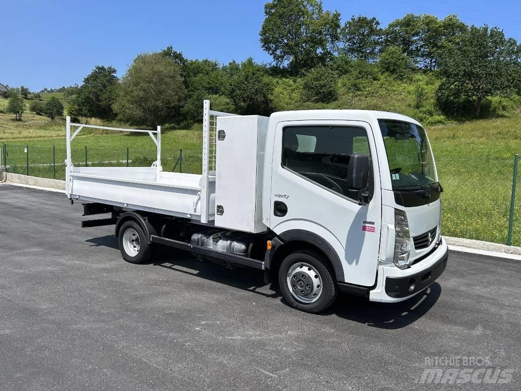 Renault Maxity Pick up/Dropside
