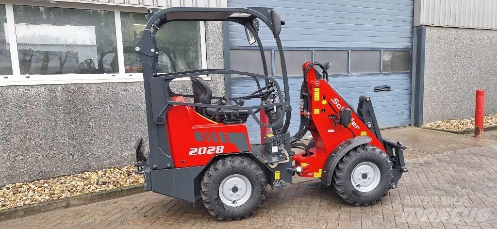 Schäffer 2028-2 Multi purpose loaders