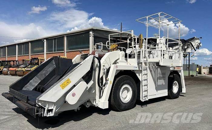 Franex F 392 Animal feeders