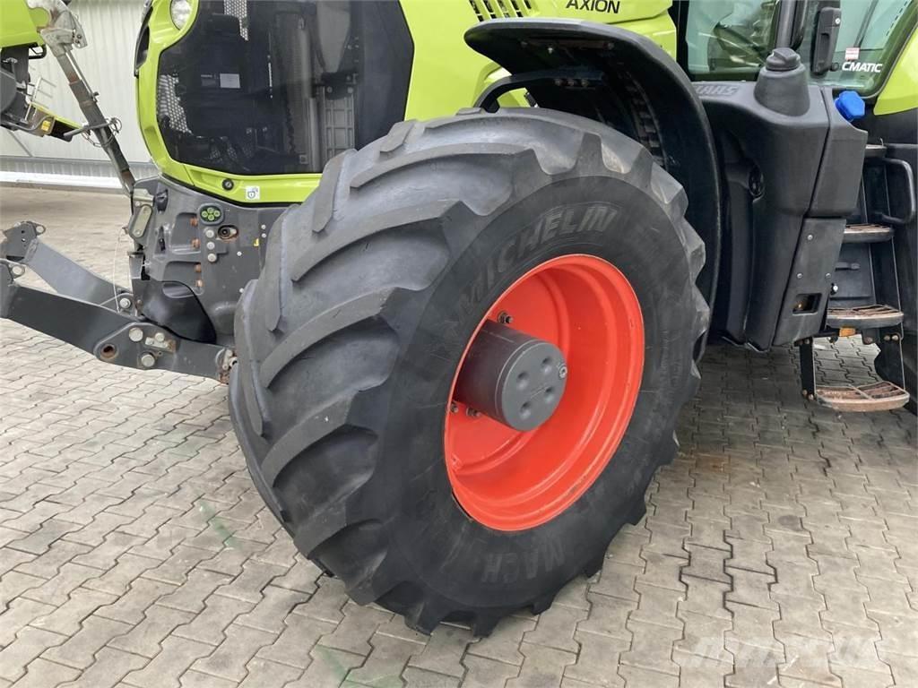 CLAAS Axion 870 Tractors