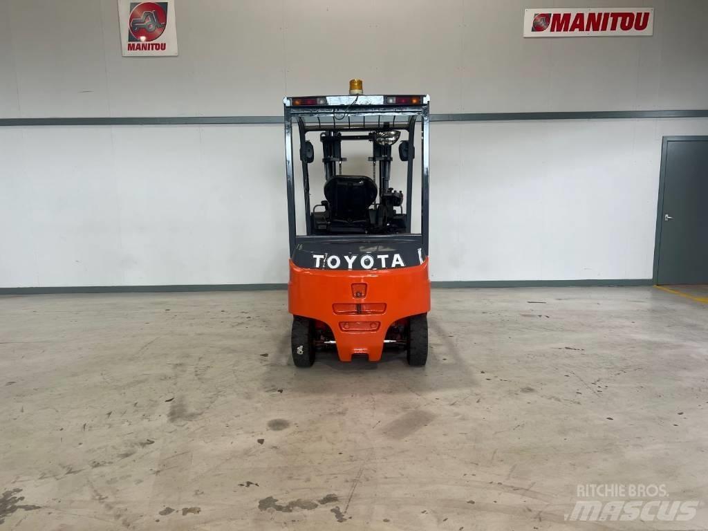 Toyota 8 FBMKT 25 Electric forklift trucks