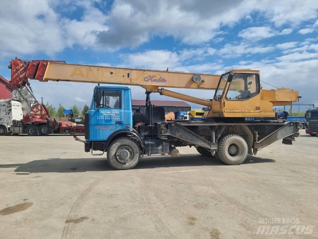 MAZ 20 T All terrain cranes