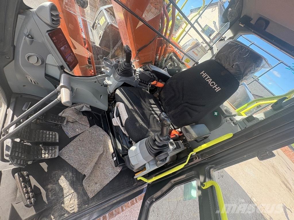 Hitachi ZX 210 LC-7 Crawler excavators