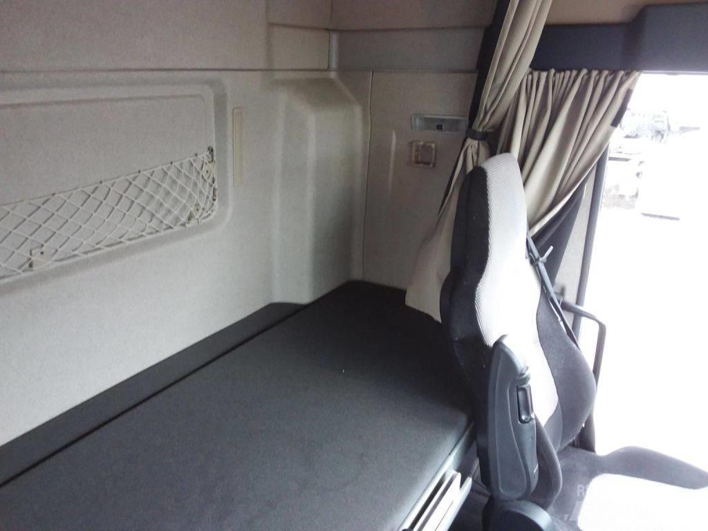 MAN TGX 18.460 XLX Tractor Units