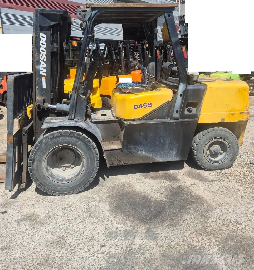 Doosan D 45 SC-9 Forklift trucks - others