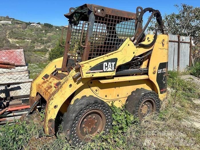 CAT 248 Mini loaders