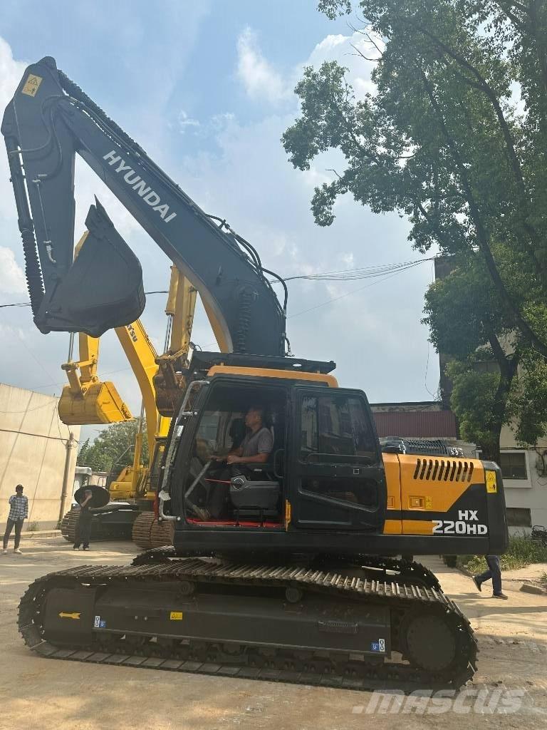 Hyundai HX220HD Crawler excavators