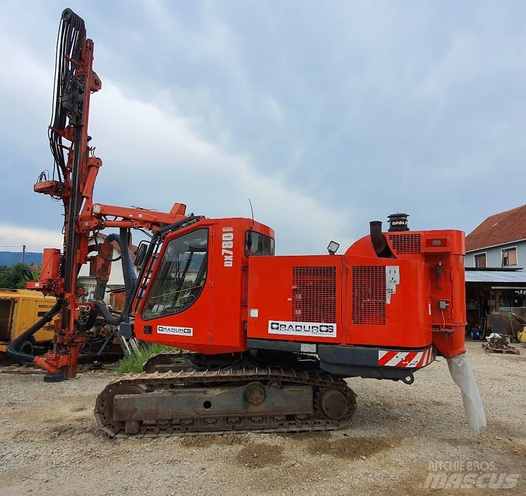Sandvik DX 780 Surface drill rigs