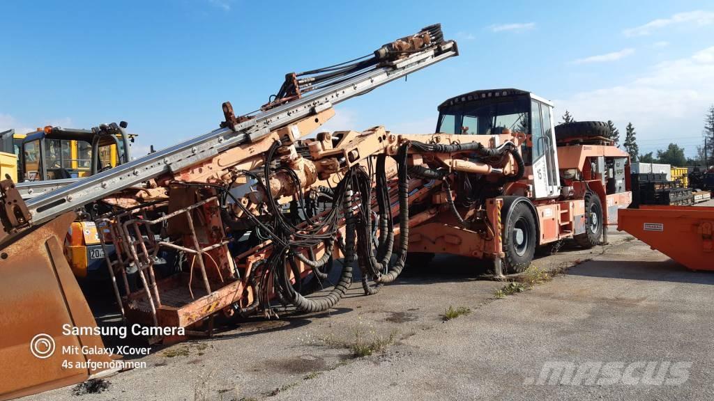 Sandvik DT 920I Tunneling and underground mining drills