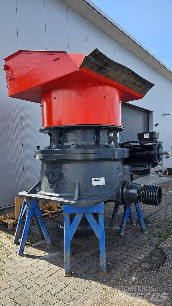 Sandvik CH 440 Screeners