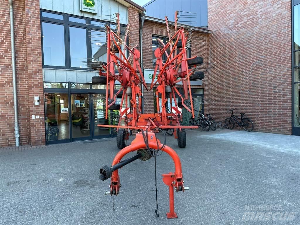 Kuhn GA 7501 Swathers