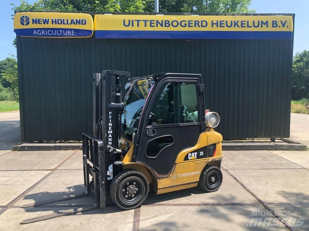 CAT GP 25 N LPG trucks