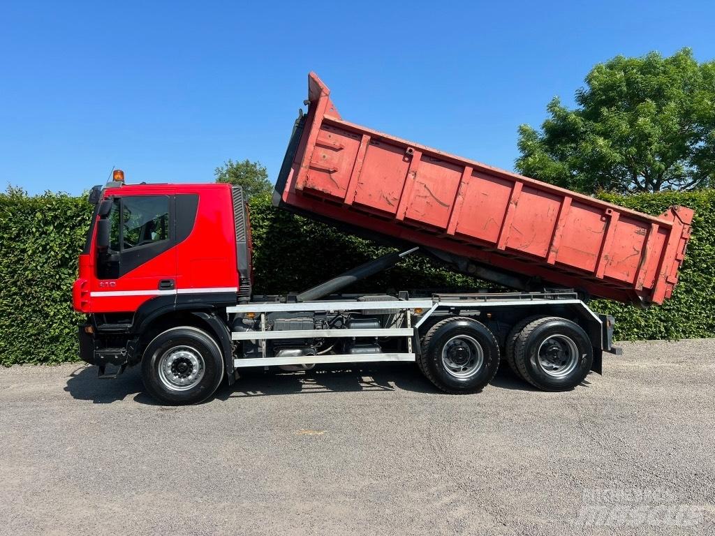 Iveco Trakker 380 Tractor Units