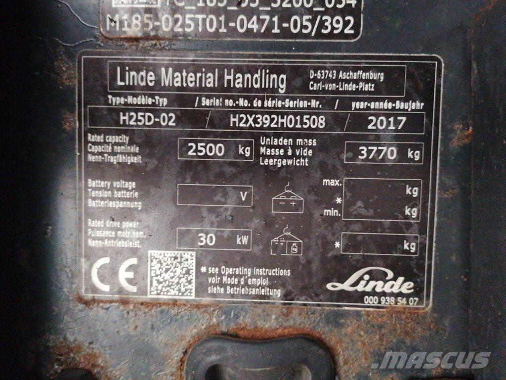 Linde H25D-02 Diesel trucks