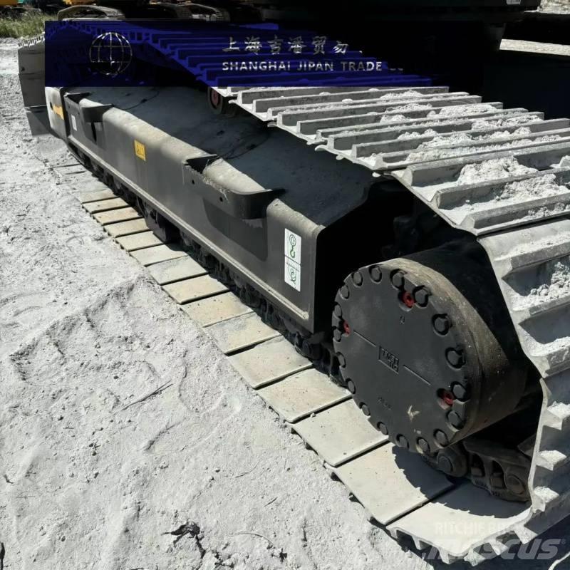Komatsu PC 210 Crawler excavators