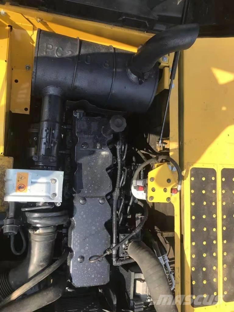Komatsu PC 200-8 Crawler excavators