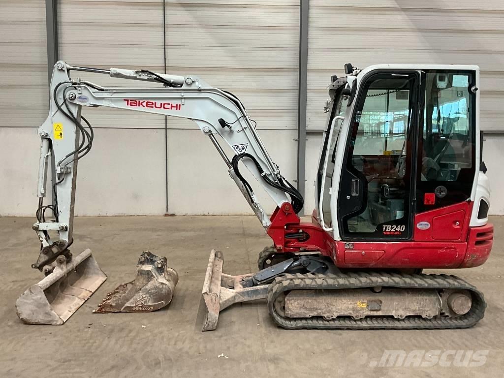 Takeuchi TB 240 Mini excavators < 7t (Mini diggers)