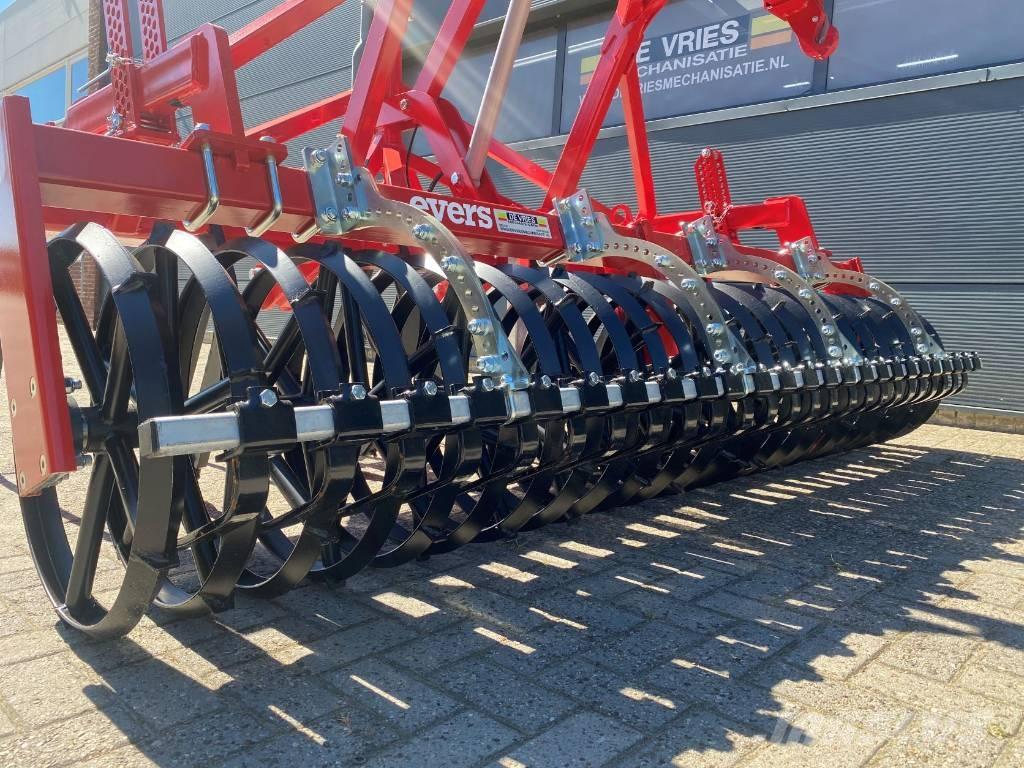 Evers mustang 11-303 Cultivators