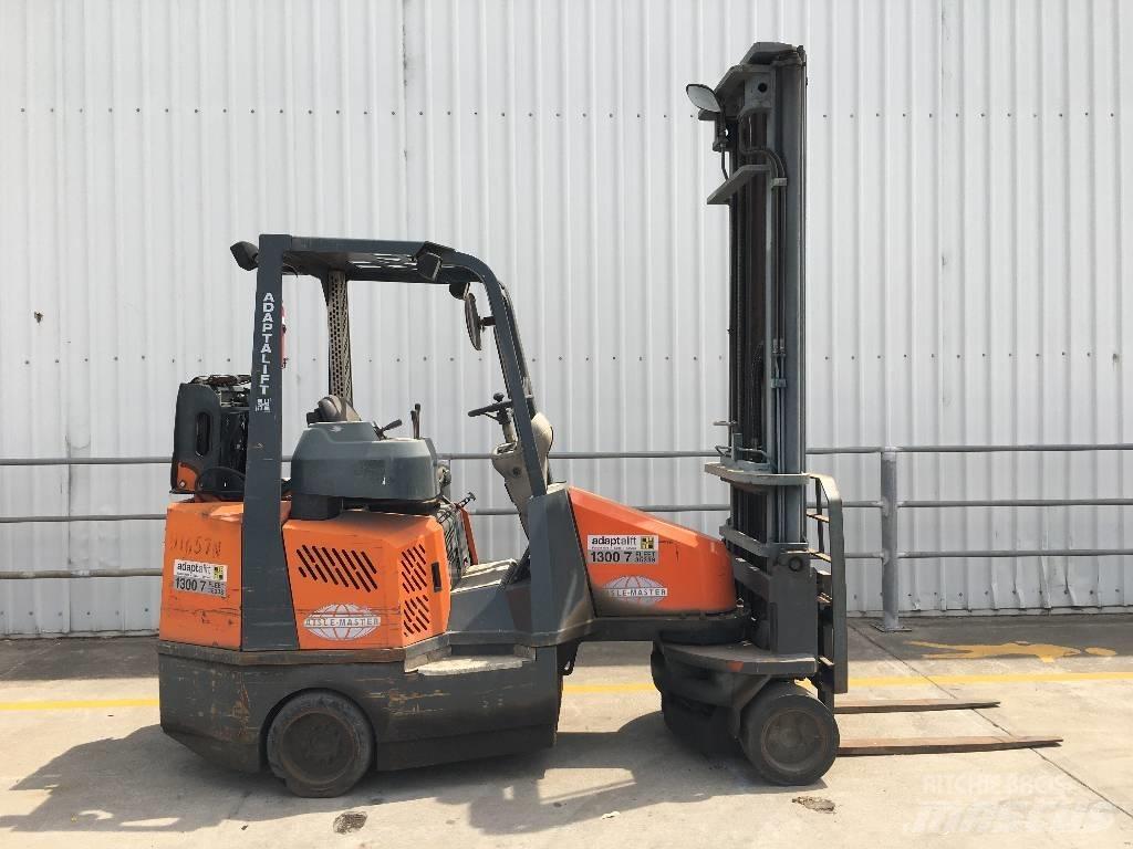 Aisle-Master 20S Narrow aisle truck