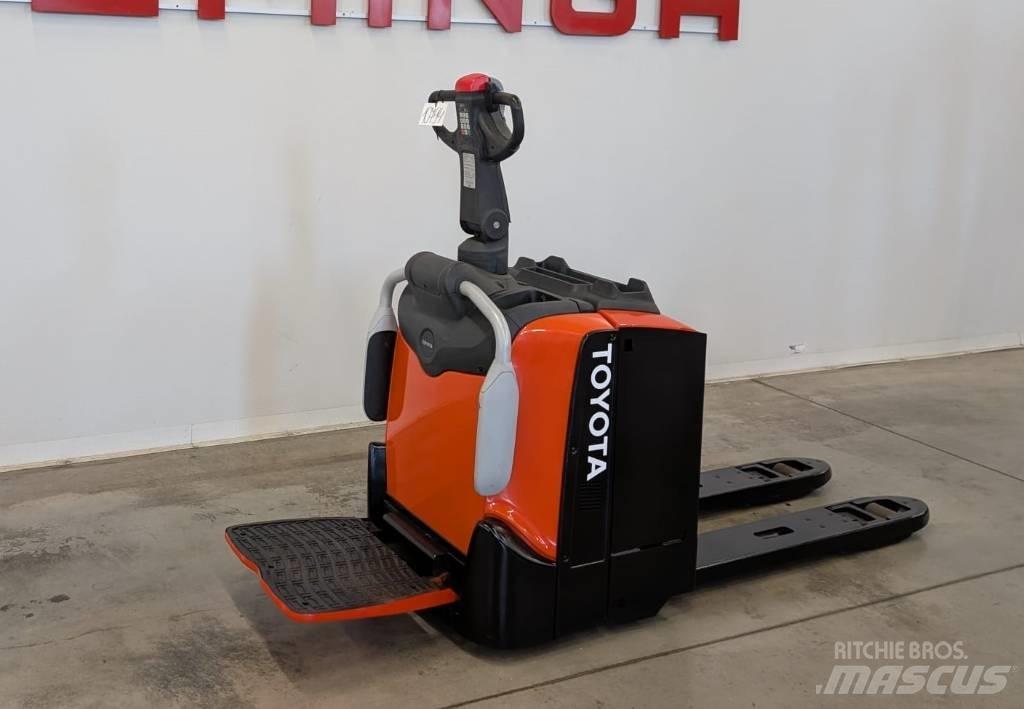 Toyota 10794 LPE200 Forklift trucks - others