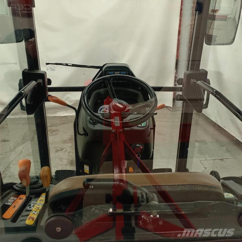 Yanmar CT 122 Tractors