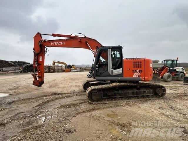 Hitachi USRLC225 Crawler excavators