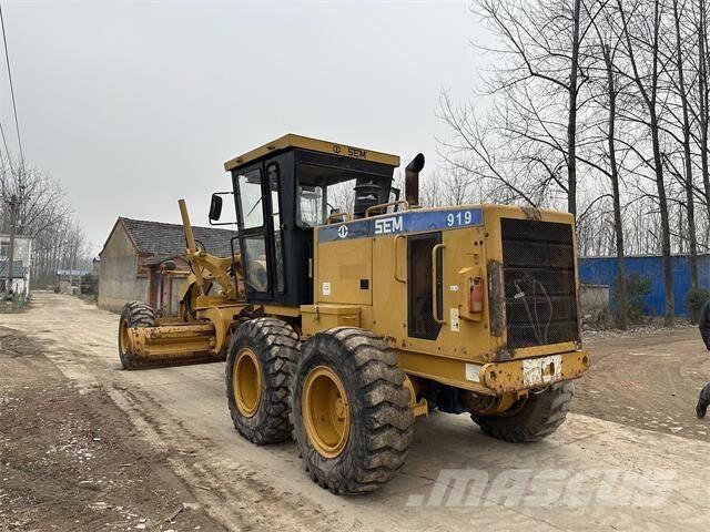 SEM 919 Wheel dozers