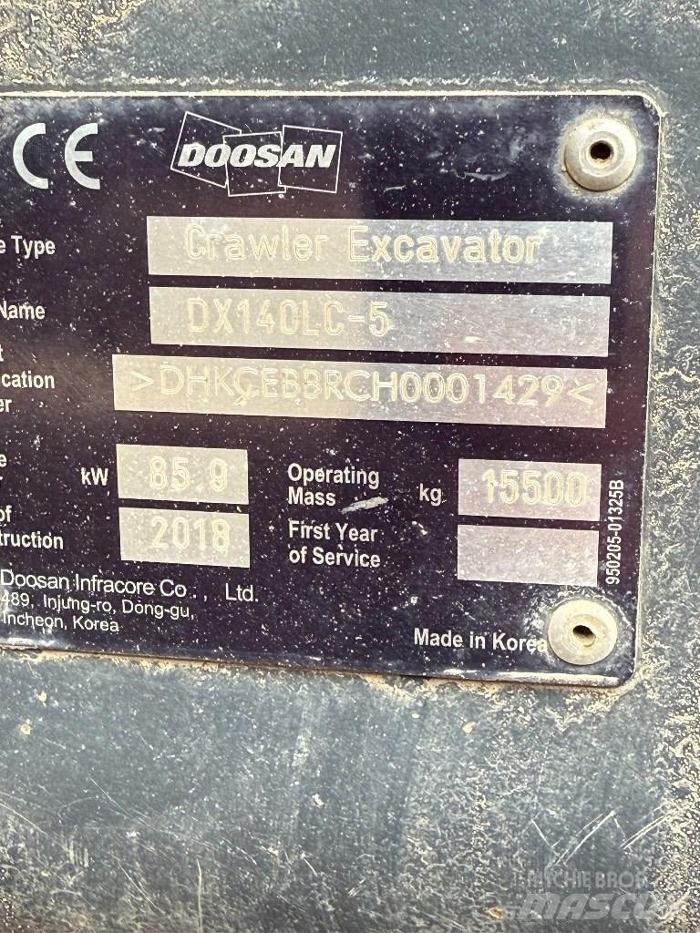 Doosan DX 140 LC Crawler excavators
