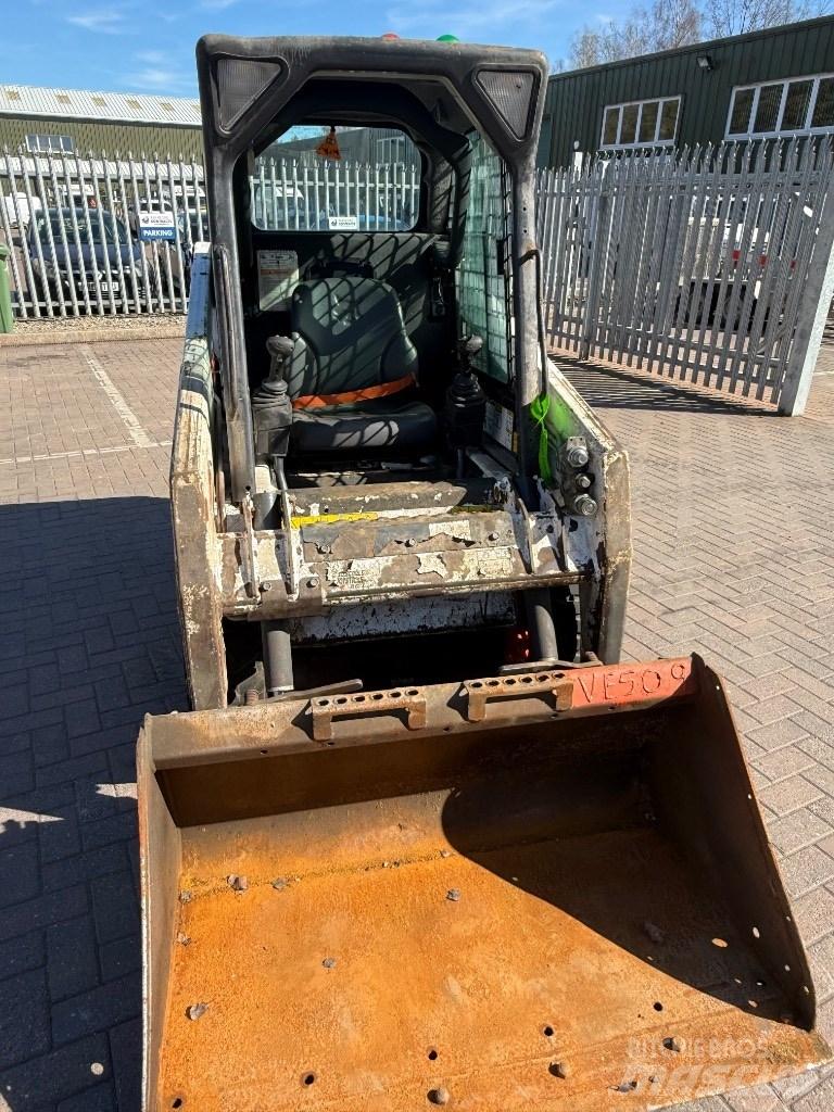 Bobcat S 100 Skid steer loaders
