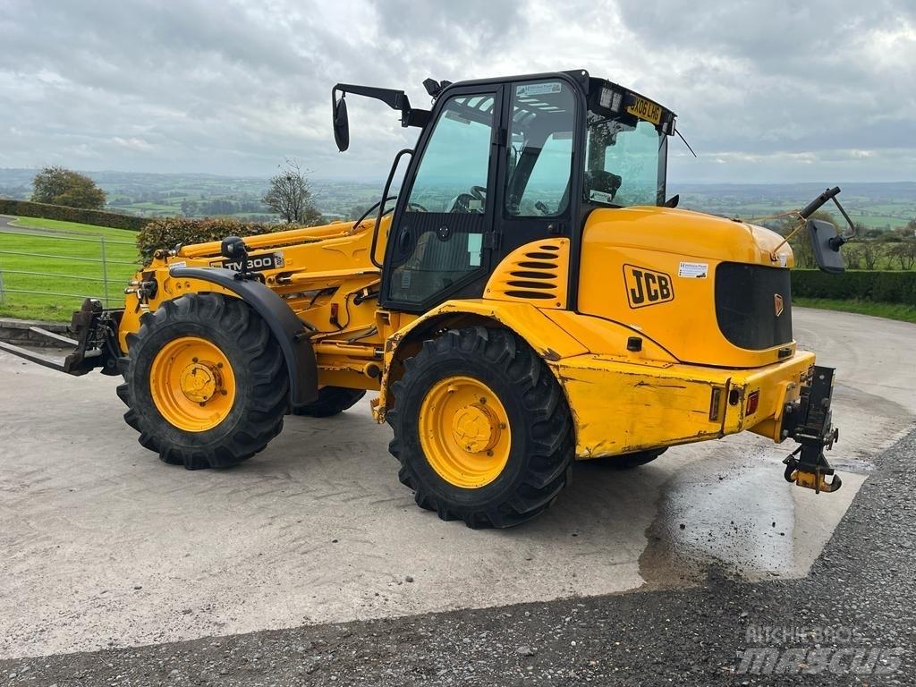 JCB TM 300 Telehandlers for agriculture