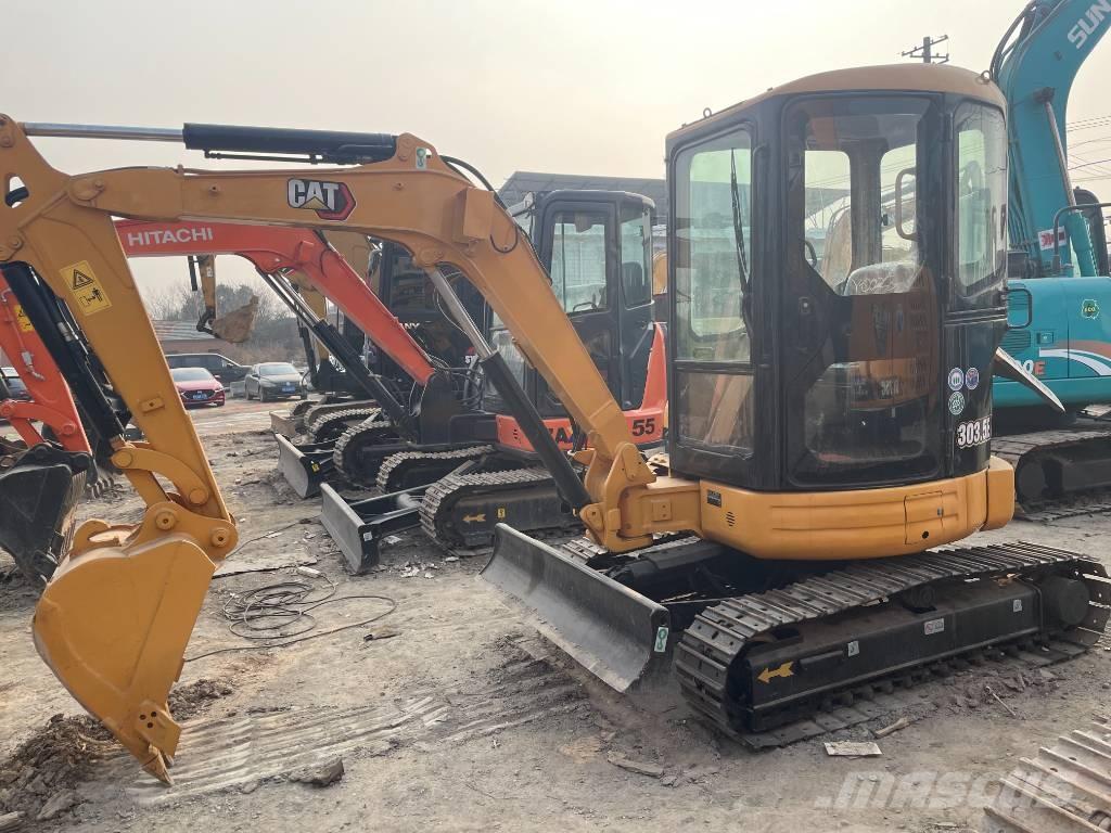 CAT 303 Mini excavators < 7t (Mini diggers)
