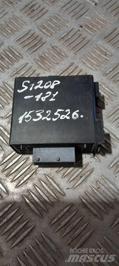 Scania 94 D.    1532526 Electronics