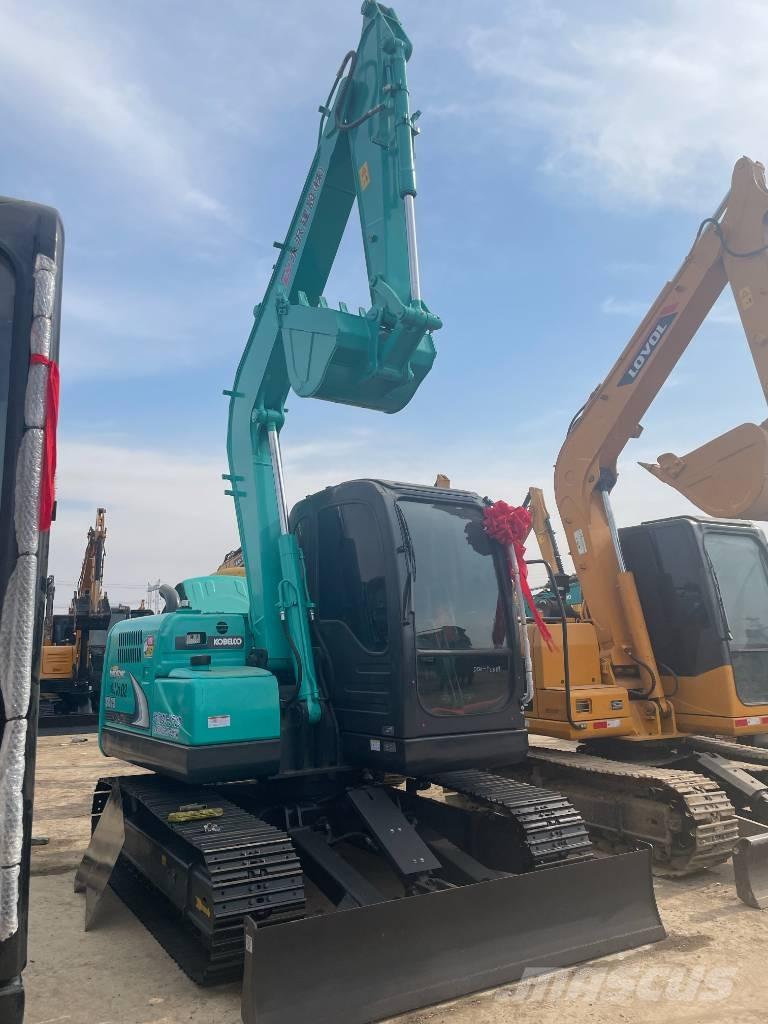 Kobelco SK 75 Crawler excavators