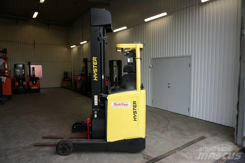 Hyster R1.4 Reach trucks