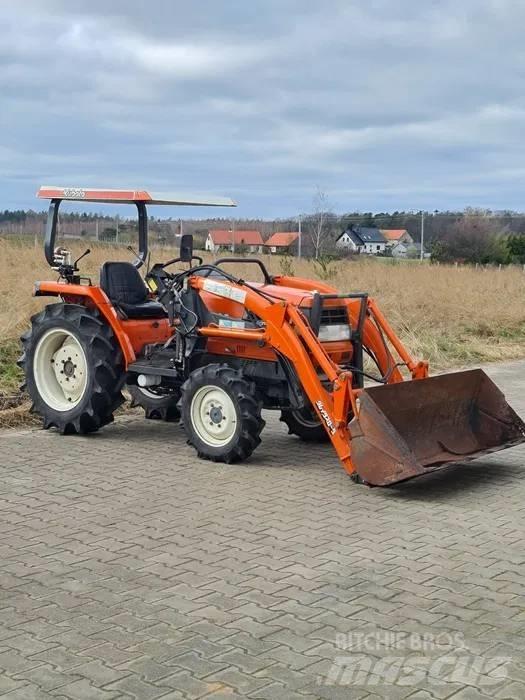 Kubota GL 25 Compact tractors