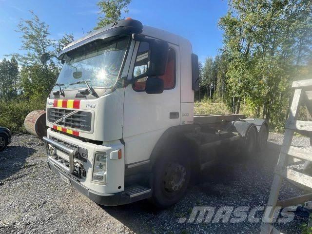 Volvo FM9 Cable lift demountable trucks