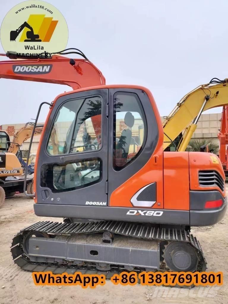 Doosan DX 80 R Midi excavators  7t - 12t